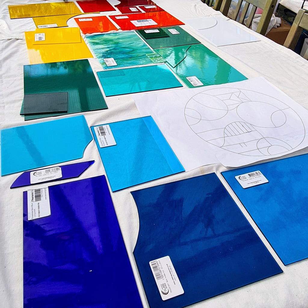 Choosing art glass colours fro a fused glass project