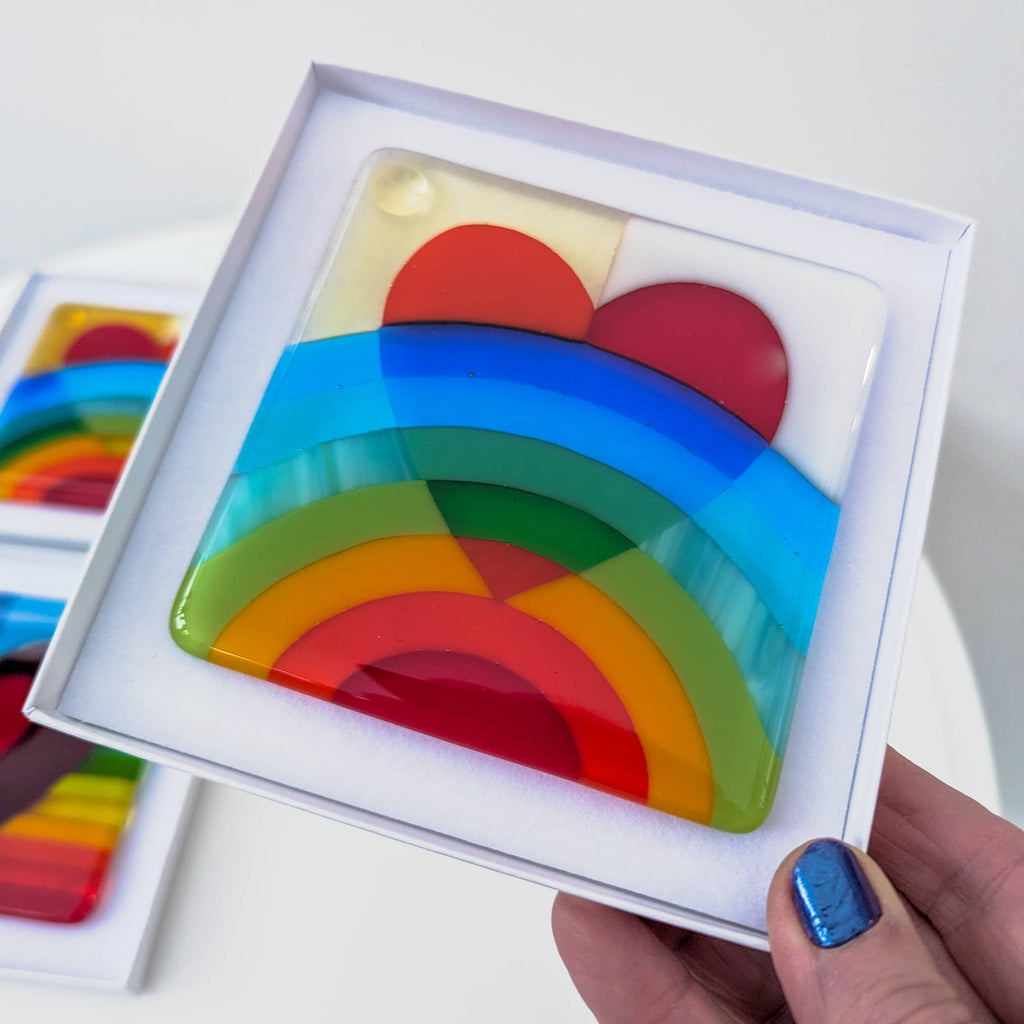 Valentine Heart rainbow coaster 2024: Table art in glass 2