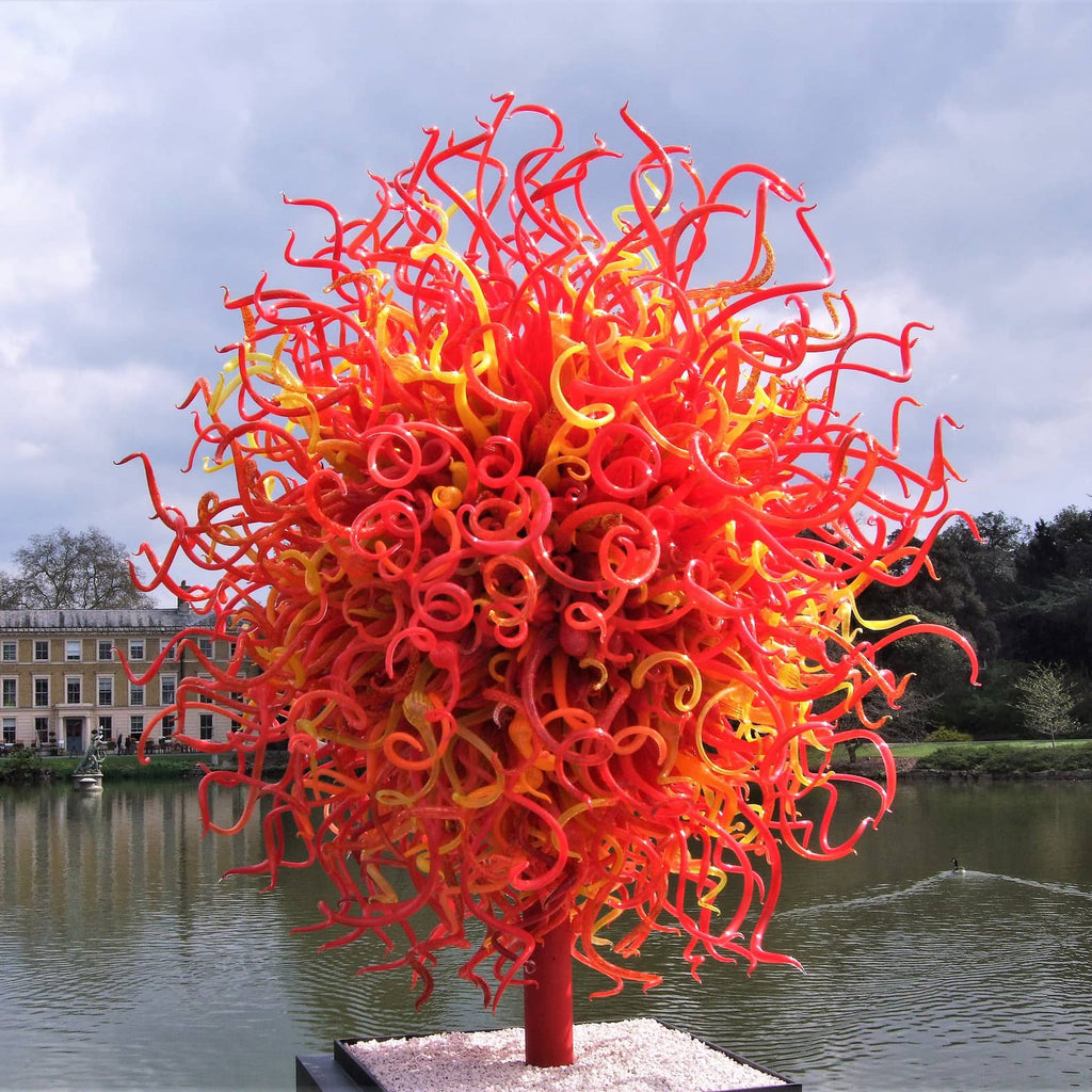Dale Chihuly's Blown Glass Sculpture Summer Sun In Kew Gardens - London