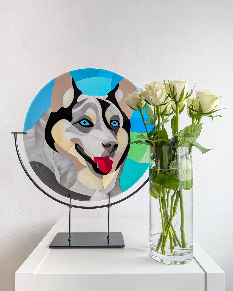 ‘Blue’ commissioned Hard Edge glass portrait of a much-loved dog, created by Linda Rossiter as a 14-inch roundel on a stand