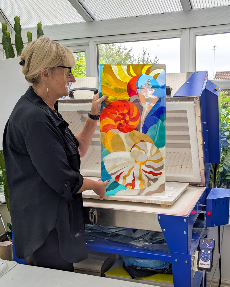 Linda Rossiter presenting the completed 'The Sea' commissioned contemporary Hard Edge glass artwork before delivery to its collector