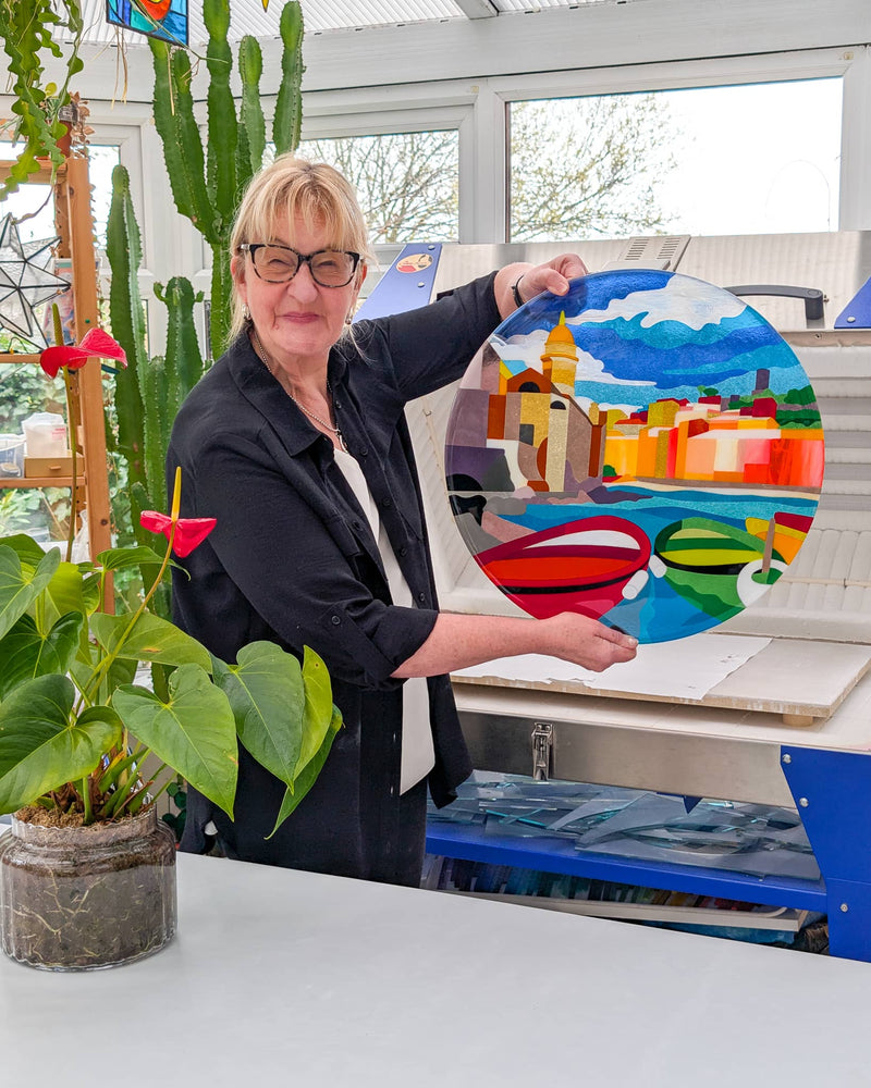 Linda Rossiter presenting the completed ‘Vernazza’ commissioned Hard Edge glass artwork after its kiln firing